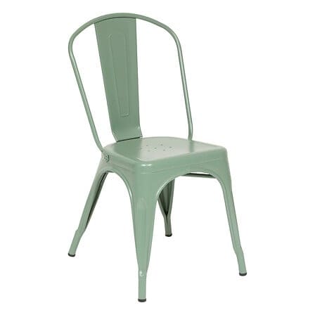 Chaise en métal verte vintage, idéale pour décoration intérieure ou extérieure, ajoutant une touche rétro et élégante à votre espace. Parfaite pour les événements ou la décoration maison.