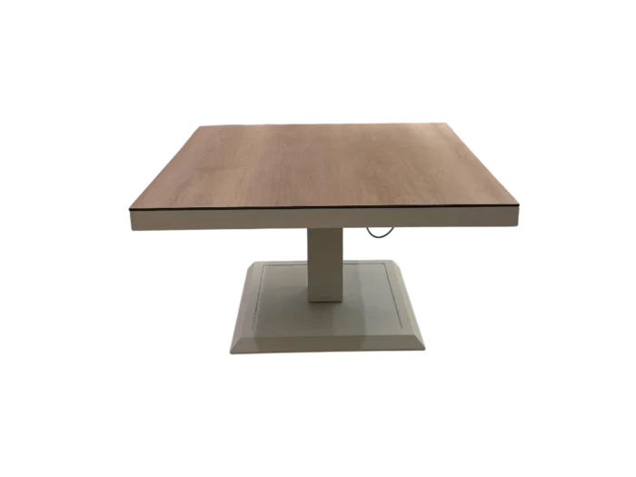 Table basse carrée ajustable en aluminium blanc avec plateau en bois HPL, design moderne et fonctionnel, idéale pour salon contemporain.