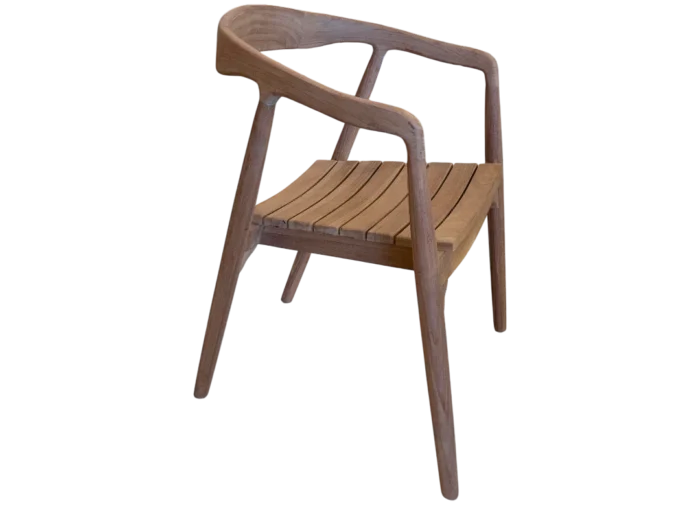 Balcon ou salle à manger : fauteuil en teck EPSILON, design élégant et confortable. Parfait pour un espace extérieur ou intérieur, alliant style naturel et durabilité.