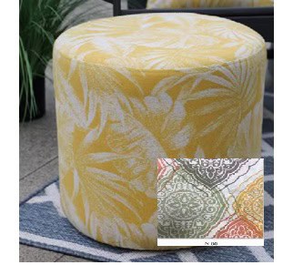 Pouf design jaune et fleurs tropicales, idéal pour la décoration intérieure chic et moderne. Convient pour salon, chambre ou espace lounge, apportant confort et style à votre maison.