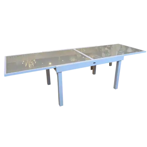 Table extensible EOS en aluminium blanc avec plateau en verre cappuccino, idéale pour repas conviviaux jusqu'à 12 personnes. Design moderne et pratique pour espaces intérieurs et extérieurs.