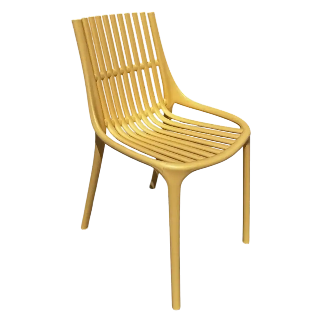 Chaise de jardin en plastique jaune à lattes en extérieur, idéale pour l'aménagement de votre espace extérieur. Conçue pour résister aux conditions extérieures, cette chaise allie confort et style pou.