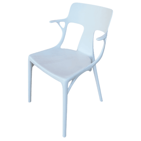 Fauteuil blanc MILADY en plastique moderne, idéal pour salon ou espace détente, allie confort et style épuré. Parfait pour une décoration contemporaine.